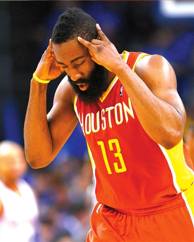 俩人1.07亿！美媒：恩比德&乔治总薪水占全队55% 总得分仅占27%（美媒：恩比德与乔治总薪资1.07亿，占队55%，得分贡献仅27%）