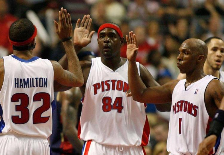 意媒：米兰与科莫的海外赛，将是意甲史上首次启用外籍裁判组（意媒：米兰对科莫海外赛将成意甲首次由外籍裁判组执法）