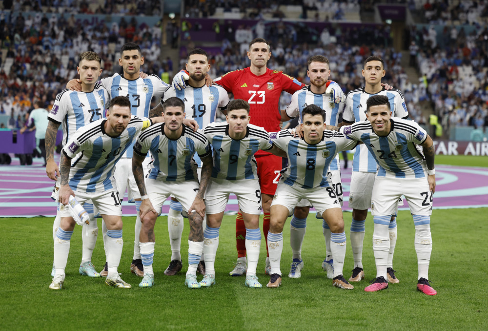 十年前的西班牙U18锦标冠军今何在：奥亚、西蒙在列，5人退役（十年前西班牙U18冠军队现状盘点：奥亚、西蒙在列，5人已退役）