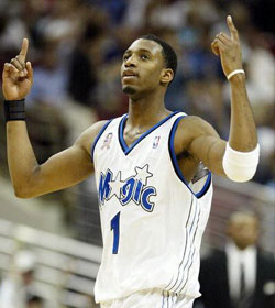 科尔：爱德华兹缺席不会让我们松懈，我们还没资格说那种话（科尔：即使爱德华兹缺阵也不代表我们能松懈，我们还没资格那样说）