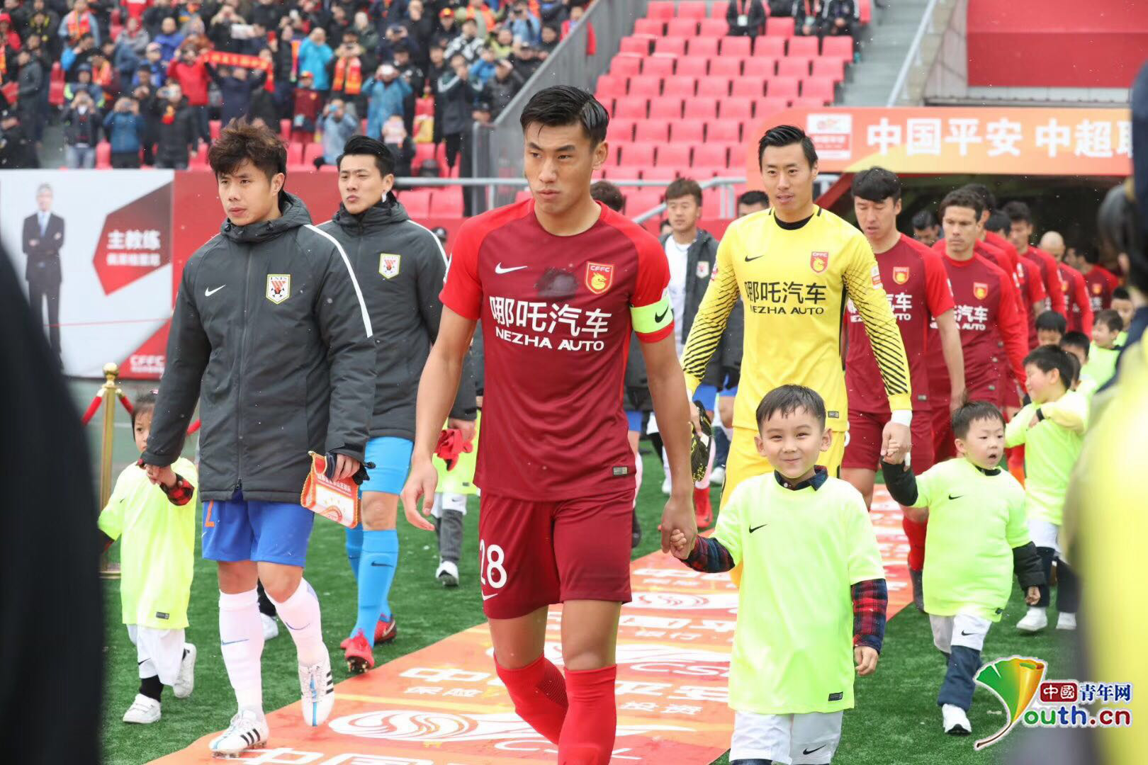 KK：诺伊尔是足球界的传奇；少一人的情况下拜仁仍防住了我们（KK赞诺伊尔为足坛传奇，拜仁少一人仍顶住了我们的攻势）