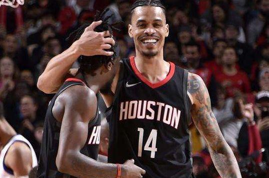 U17世界杯：奥地利2-0九人意大利晋级决赛，莫泽双响（U17世界杯：莫泽梅开二度，奥地利2-0九人意大利挺进决赛）