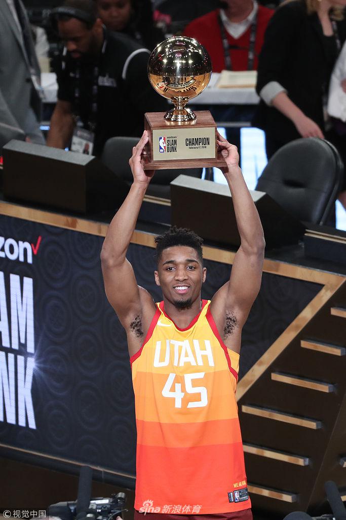 足球世界杯新纪录诞生，单场跑动达13公里（足球世界杯纪录再被改写：球员单场跑动达13公里）