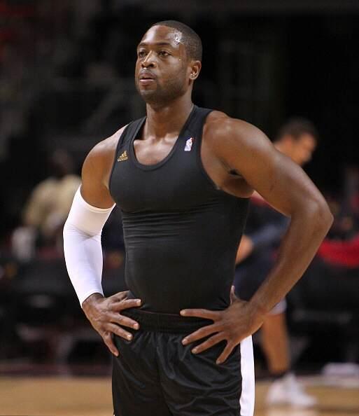 记者：内马尔已正常参加训练，能够参加周六桑托斯的保级战（记者称内马尔已恢复正常训练，周六可出战桑托斯保级大战）