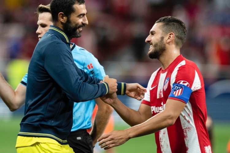 ESPN：布泽尔数据&履历出众 但他身体天赋有差距 篮下终结有问题（ESPN：布泽尔数据与履历亮眼，但身体素质存在差距，篮下终结堪忧）